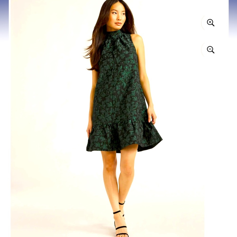 NWT mini swing jacquard dress gorgeous tie back shift